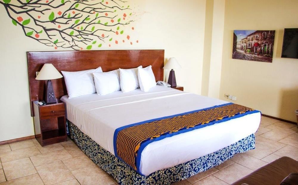 เบสต์ เวสเทิร์น พลัส แอคครา บีช โฮเต็ล Hotel Teshie ภายนอก รูปภาพ