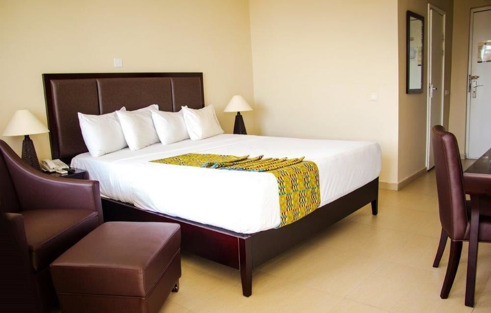 เบสต์ เวสเทิร์น พลัส แอคครา บีช โฮเต็ล Hotel Teshie ภายนอก รูปภาพ