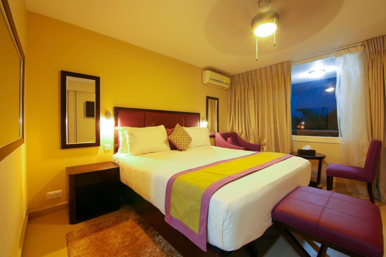 เบสต์ เวสเทิร์น พลัส แอคครา บีช โฮเต็ล Hotel Teshie ภายนอก รูปภาพ